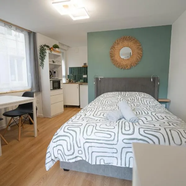 Studio chaleureux en plein centre, hotel v destinácii Saint-Astier