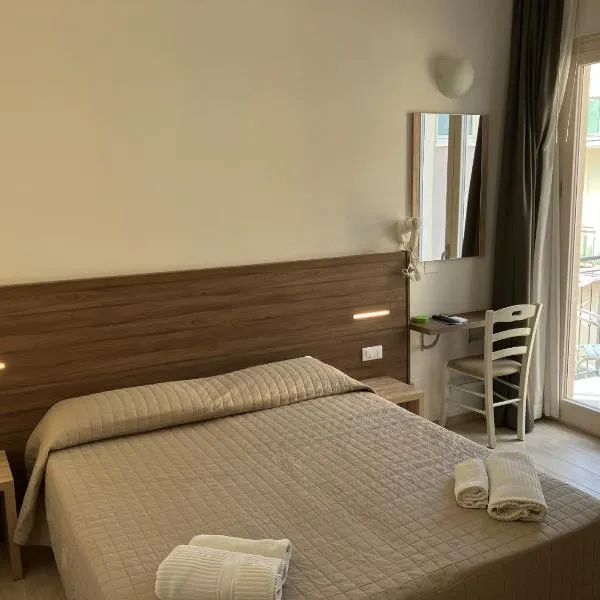 Hotel Bed and Book, hotel in Rimini