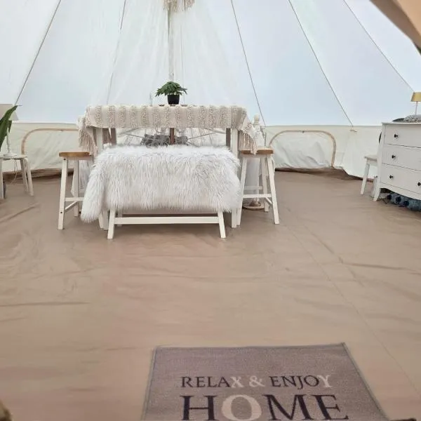 Tipi Glamping Naturcamping in der Seenplatte inklusive Strom- Dixi-WC!! #Mecklenburg-Vorpommern, hotel v destinaci Carpin