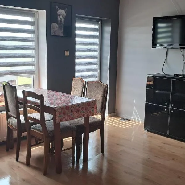 Agroturystyka Malary، فندق في Jaroszewy