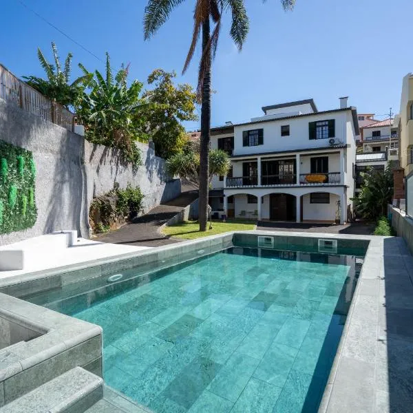 Villa Ocean Bay Funchal By Empório, hotel in Funchal