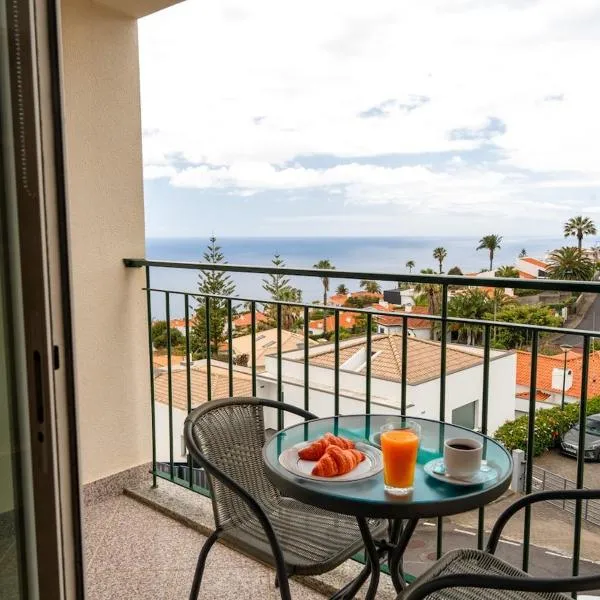 Garajau Sea View, hotel in Caniço