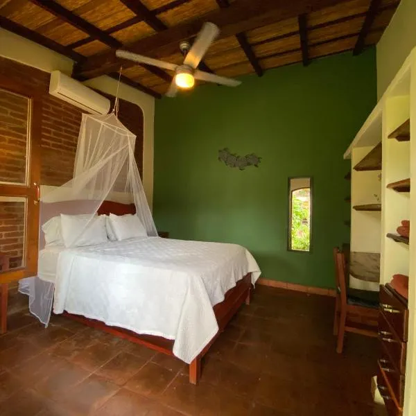 Casa Riverstone, hotel in León