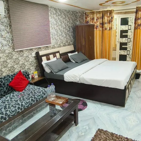 Traveller Guest House, hotel v destinaci Váránasí