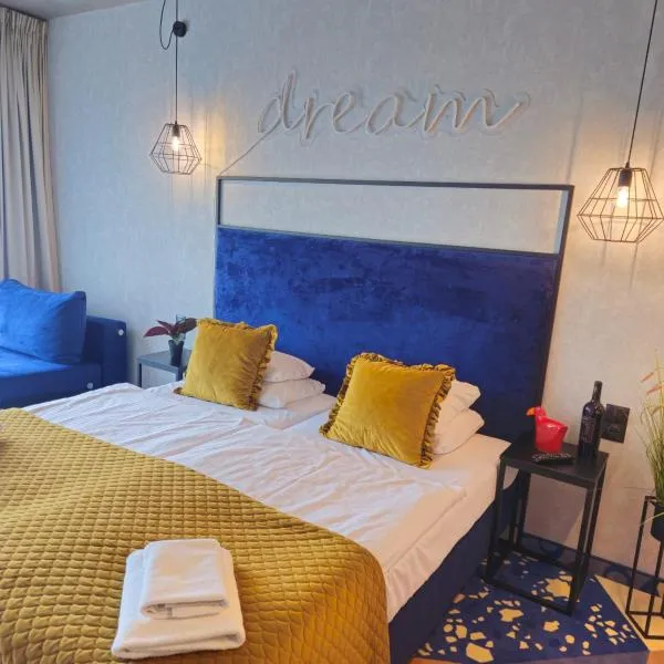 Biała Perła Residence Czarna Góra, hotel en Sienna