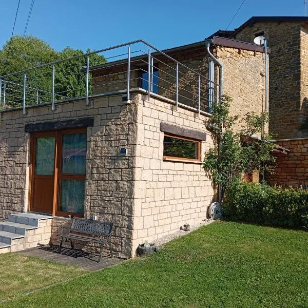 Le cabanon au bord de l'Othain, hotel em Bazeilles-sur-Othain