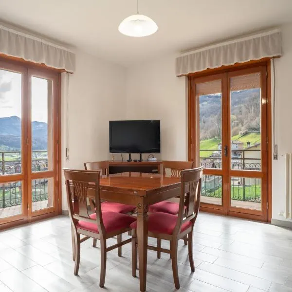 Spacious apartment with panoramic view, hotel in Pasturo