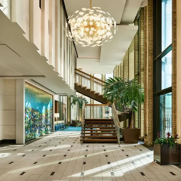 The Highland Dallas, Curio Collection by Hilton, hotel di Dallas