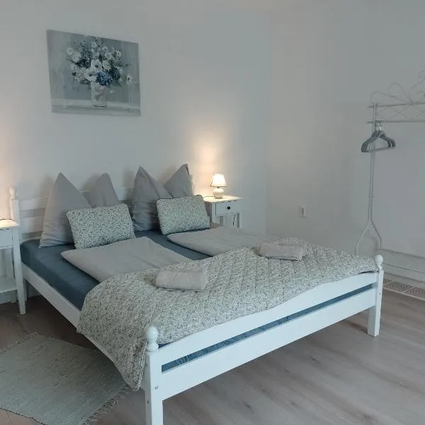 Levendula Porta, hotel v destinácii Balatonfűzfő