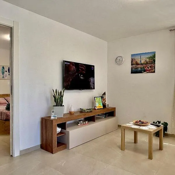 Arsi House, hotel v destinaci Diano Castello