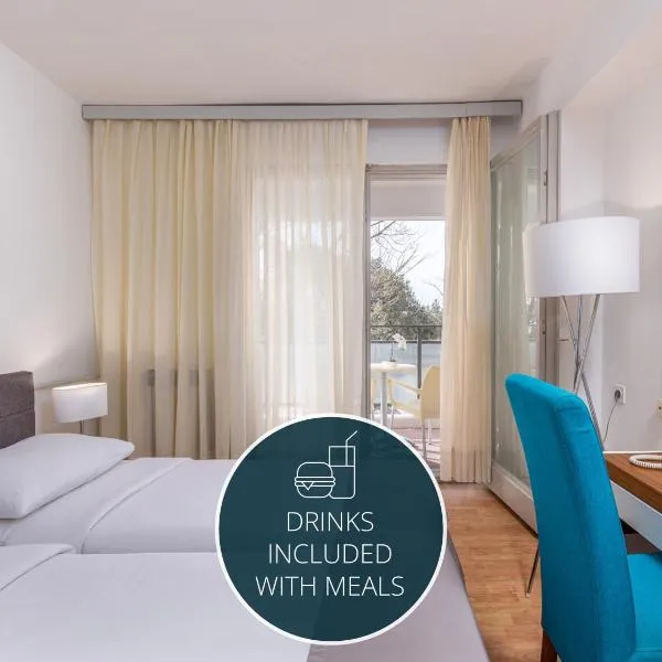 Hotel Zagreb, hotel Crikvenicában