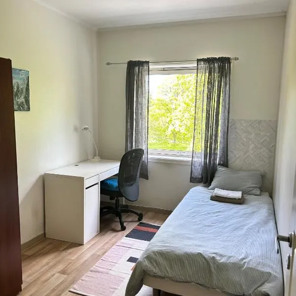 Single-bed rooms in Central located apartment in Trondheim, hotel v destinaci Trondheim