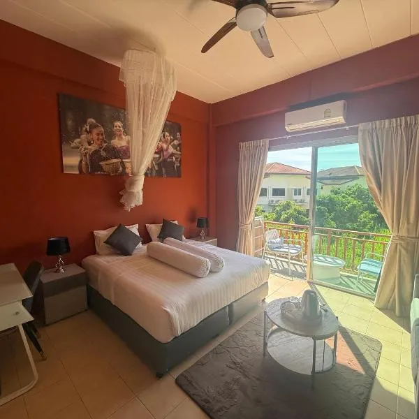 Alura, hotel in Kata Beach