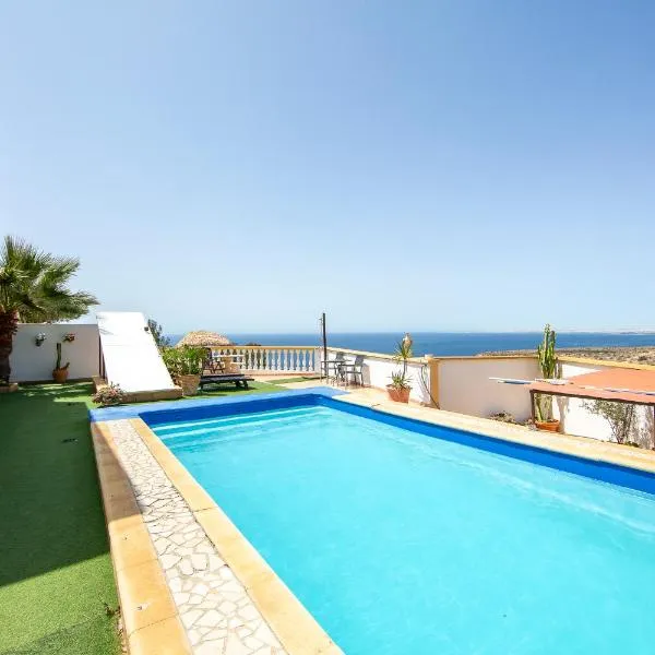 Vista al Mar Ylenia, hotel v destinaci Almería