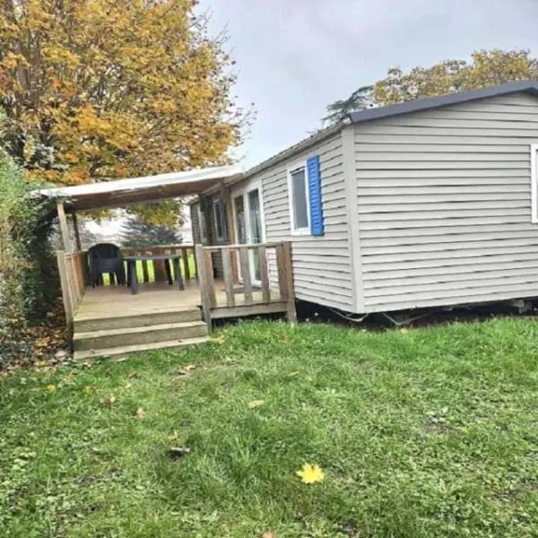 Camping de Charlieu - Mobile home, hotel v destinaci Charlieu