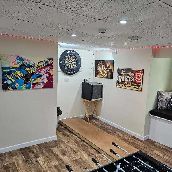 Ground Floor Apartment up to 6 guests with games chill out room, hotel v destinaci Scarborough