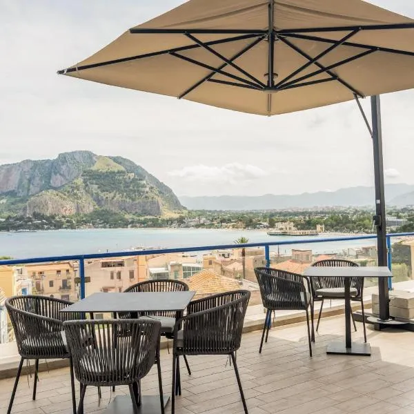 HOTIDAY Mondello Beach, hotel en Mondello