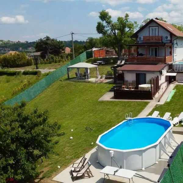 Avala Sunset Apartments, מלון בבלגרד