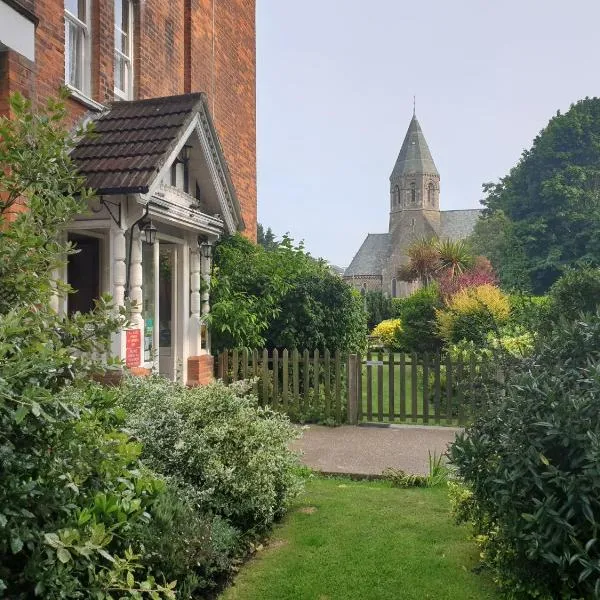 The Wycliffe, hotel v destinaci Folkestone