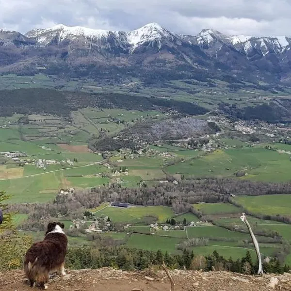 Idéal pour les vacances, hotel din Selonnet