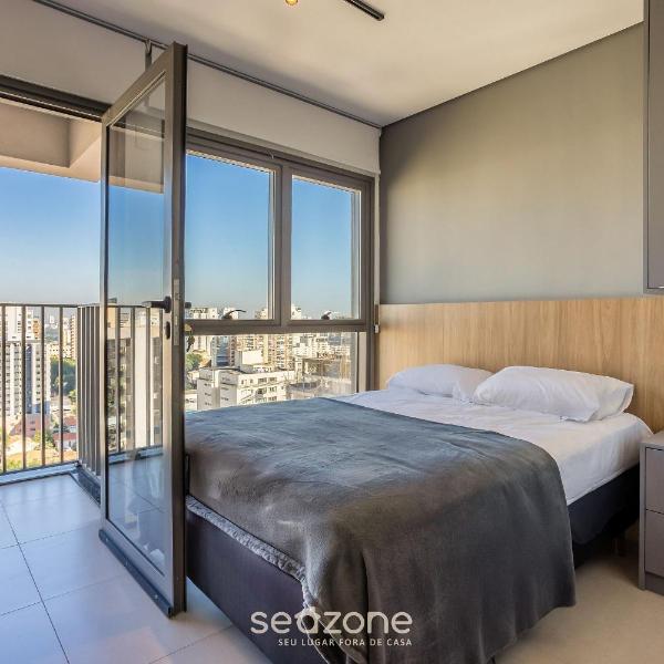 Studio com varanda e a 290m do metrô - OLN1702