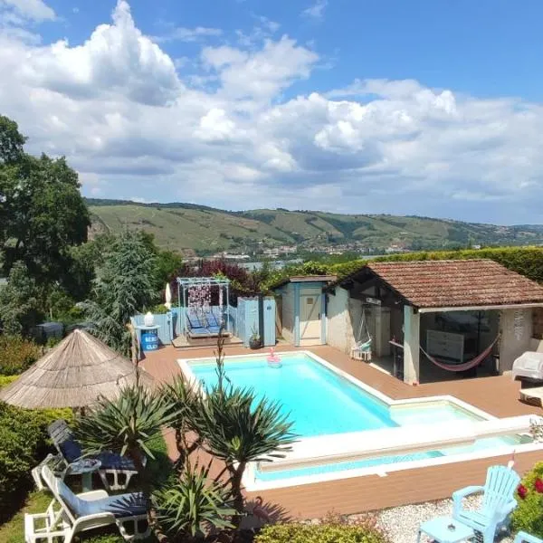 le mas de CHENIER – hotel w mieście Reventin-Vaugris