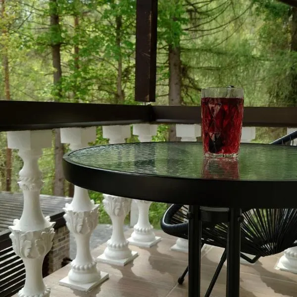 Rugpieniai, hotel in Jadagoniai