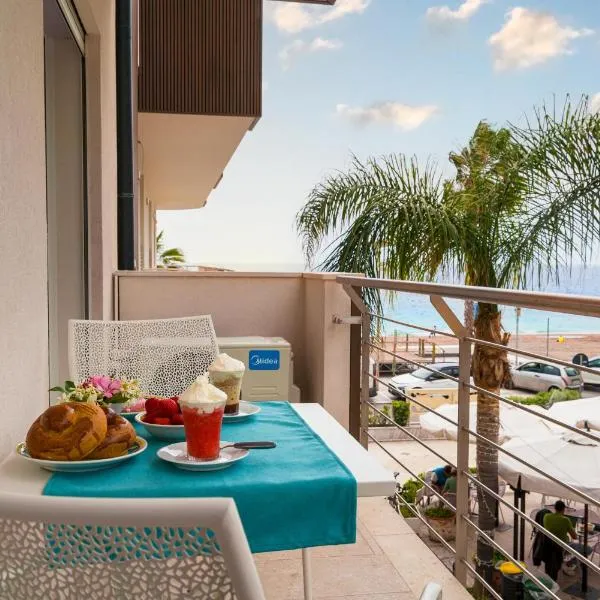 Loft Piazza Durante, viešbutis mieste Letojanis