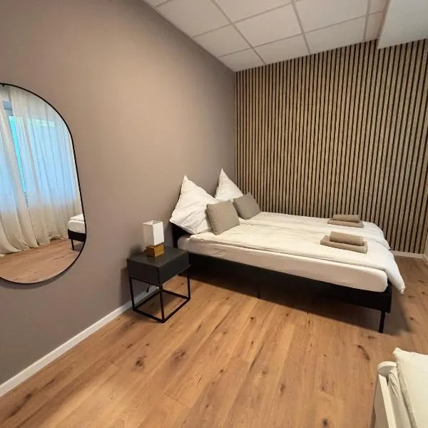 160qm - 6 Zimmer - Parkplatz - Zentrum - MalliBase Apartments, hotel ad Hannover