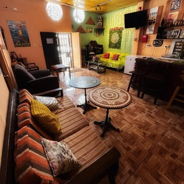 Ugarte Street, hotel in Trujillo