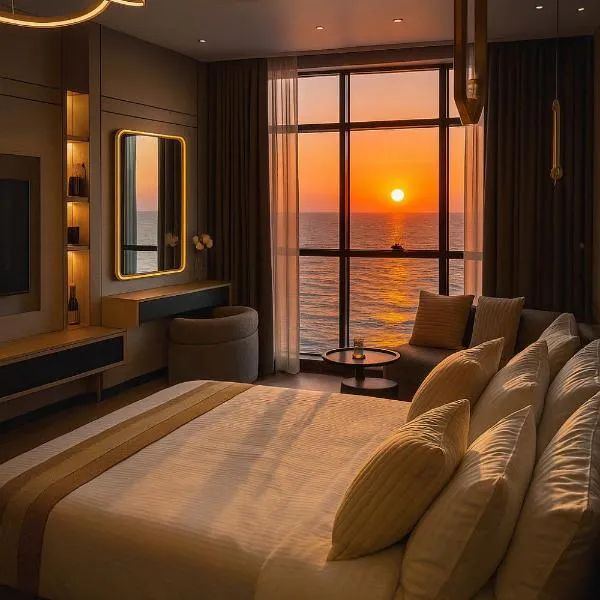 Beachfront , luxurious holiday homes with sea view, hotel in Ajman 