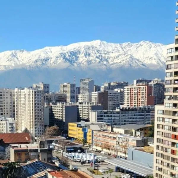 Apartamento Metro Santa Lucia, Santiago Centro, hotel in Santiago