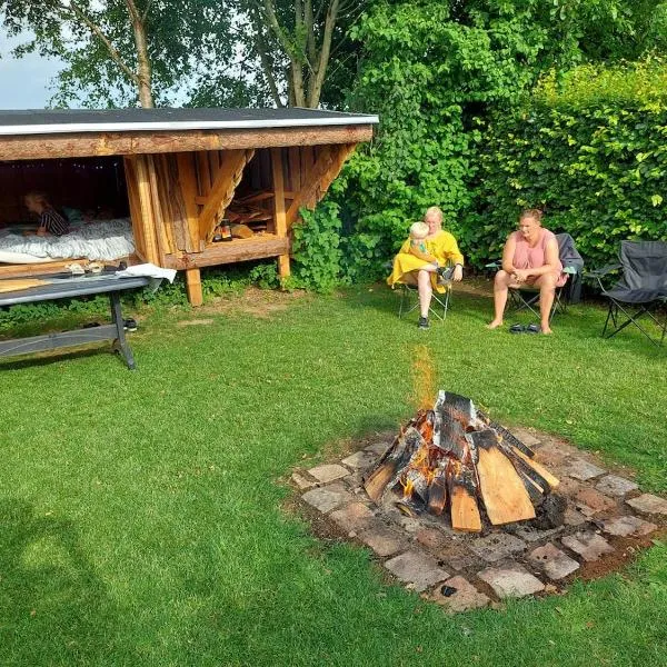 Shelterliv med luksus, nærvær og vildmarksbad、Flemmingのホテル