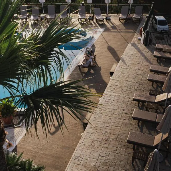 Gerakas Belvedere Hotel & Spa, hotelli Vasilikosissa