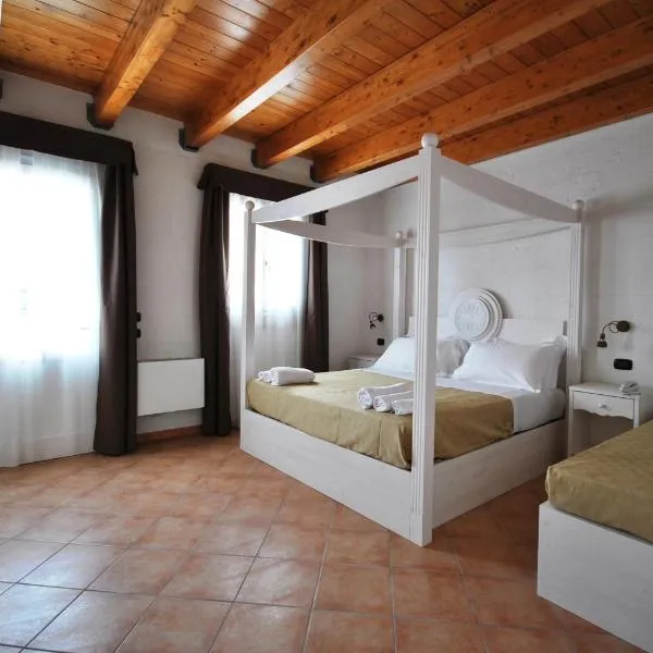 Agriturismo Tenuta Kyrios con piscina, hotel v mestu Borgagne