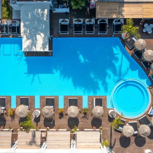 Bamboo Suites Hotel, hotel v destinaci Ialyssos