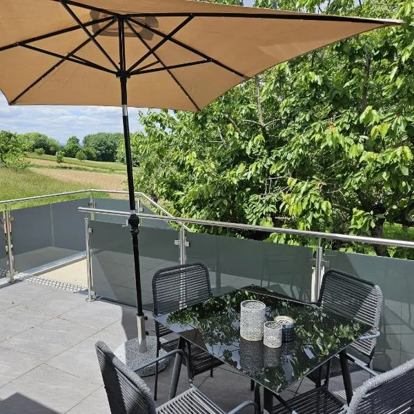 Biohofgut LASCHALT, hotelli kohteessa Deutsch Kaltenbrunn