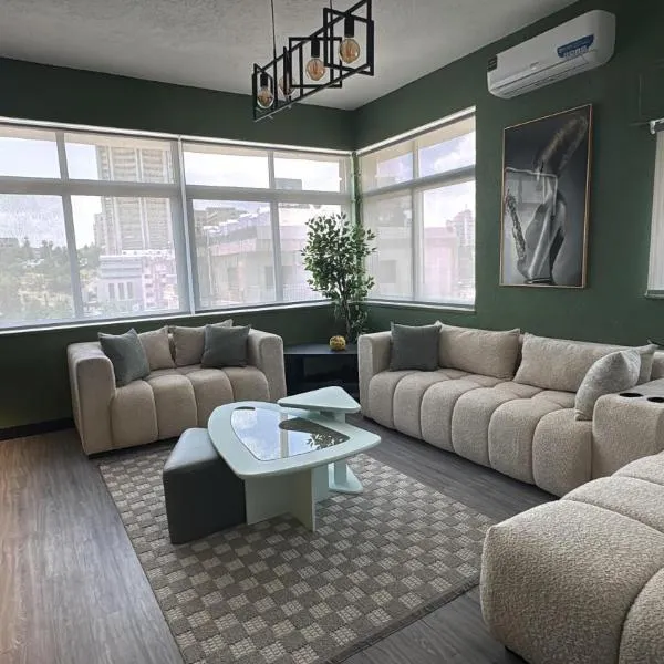 Loft, hotel in Amman