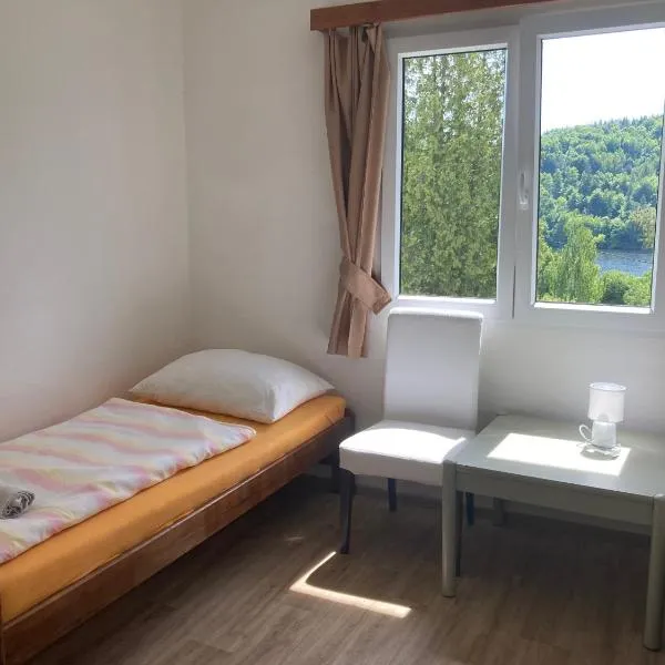 Penzion Cholín, hotel v destinaci Nový Knín