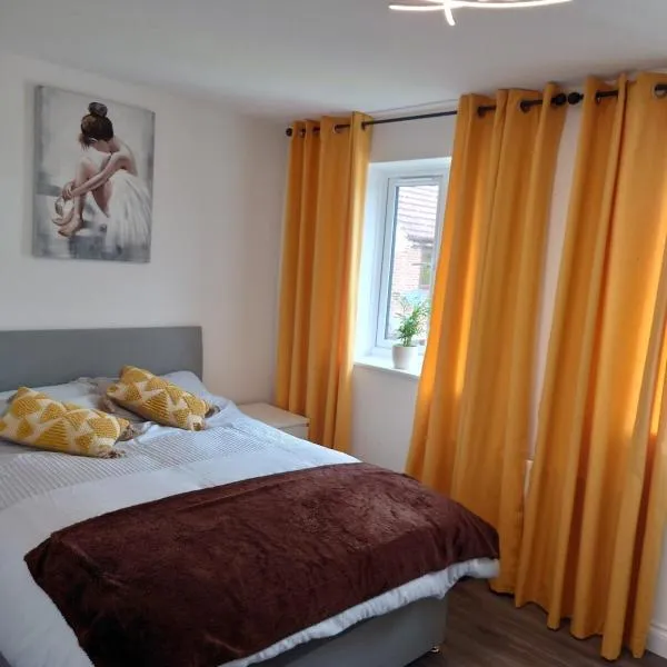 Beautiful fully renovated flat in Didcot, hotel v destinaci Didcot
