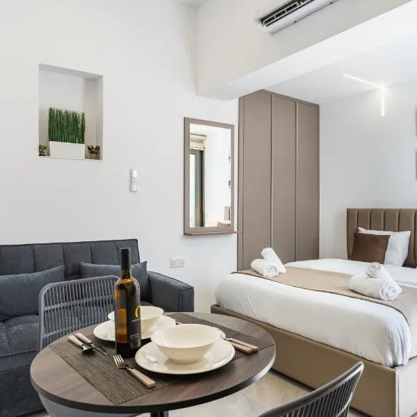 Starlight Studio, hotel in Larnaka