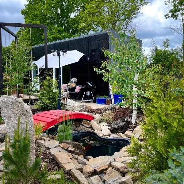 Garden Residence - The Lotus, hotel in Drahobudice