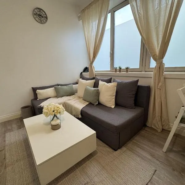 #29 Sweet 1 Bed - sleeps 4 - free parking - BHX NEC - "Perfect for Contractors and Families", khách sạn ở Sheldon
