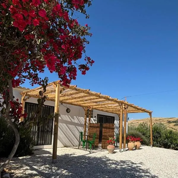 Casa Carla Andalucia, Caminito del Rey, hotel v destinácii Almogía