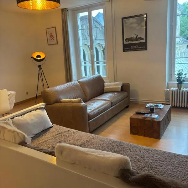Appartement cosy centre-ville – hotel w mieście Falaise