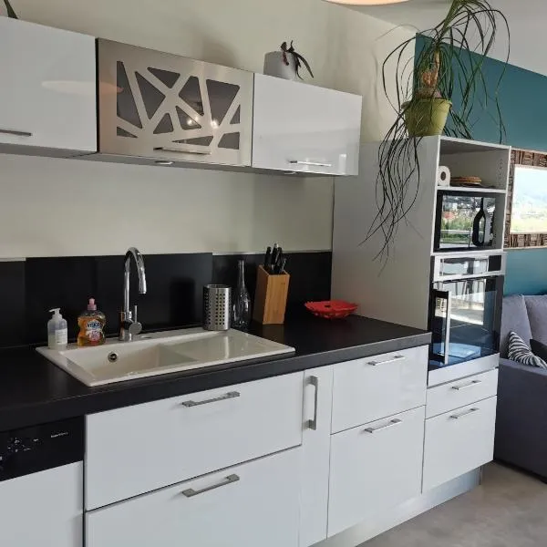 DÉTENTE GARANTIE, hotel v destinaci Clermont-Ferrand