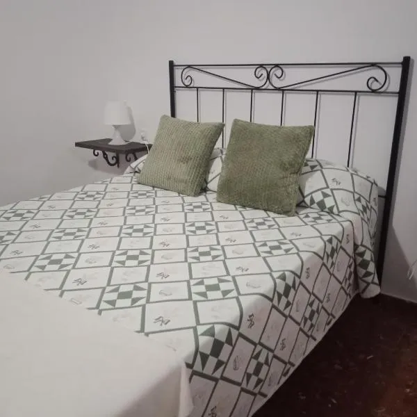 Casa la Torre, hotel v destinácii Zahara de la Sierra