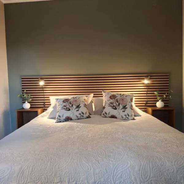 Kattugglans Guestroom, hotel v destinaci Ljungby