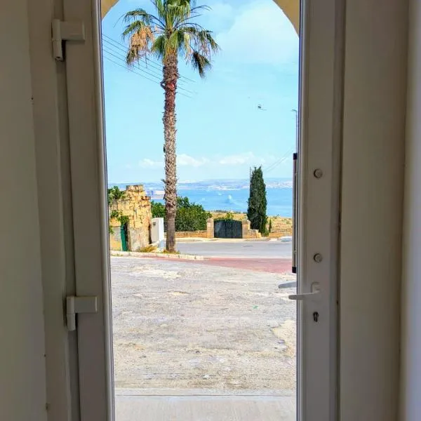 Gozo Vacation Studios, hotel em Nadur