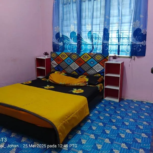 Homestay d' Tengah Bandar Kuala Rompin, hotel v destinaci Kuala Rompin